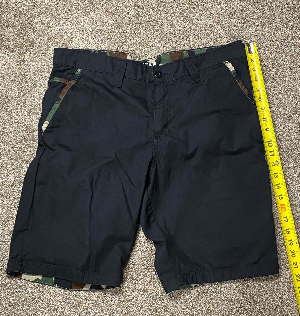 Blue Gear Mens Black Camo Trim Shorts Size 36 Pre Owned